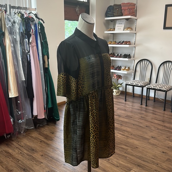 BCBGeneration Semi-Sheer Mixed Print Dress Multi Color Size Small - Picture 3 of 5